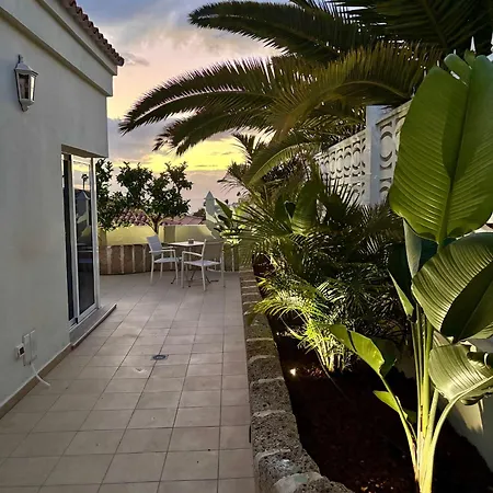 Villa Ellen View A Heated Pool Luxury Costa Adeje (Tenerife)