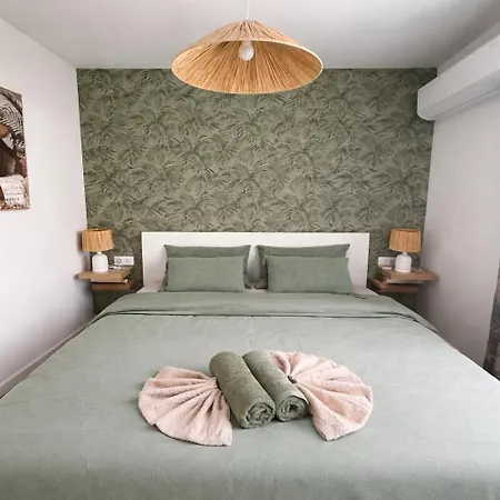 Villa Ellen View A Heated Pool Luxury *