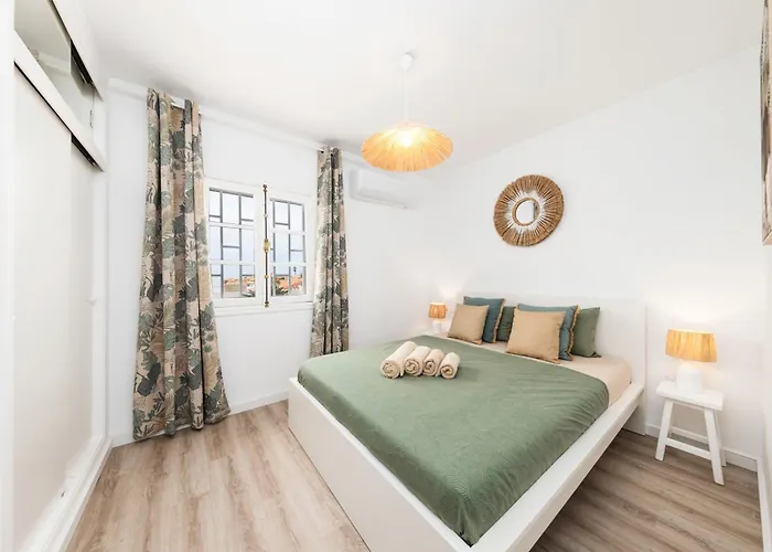 Ellen View A Heated Pool Luxury