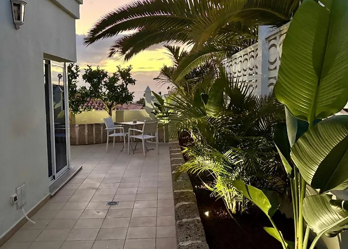 Villa Ellen View A Heated Pool Luxury Costa Adeje (Tenerife)