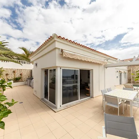 Ellen View A Heated Pool Luxury